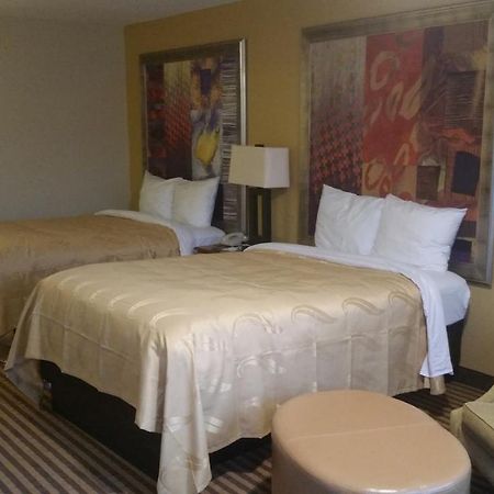 Quality Inn & Suites Laurel Esterno foto