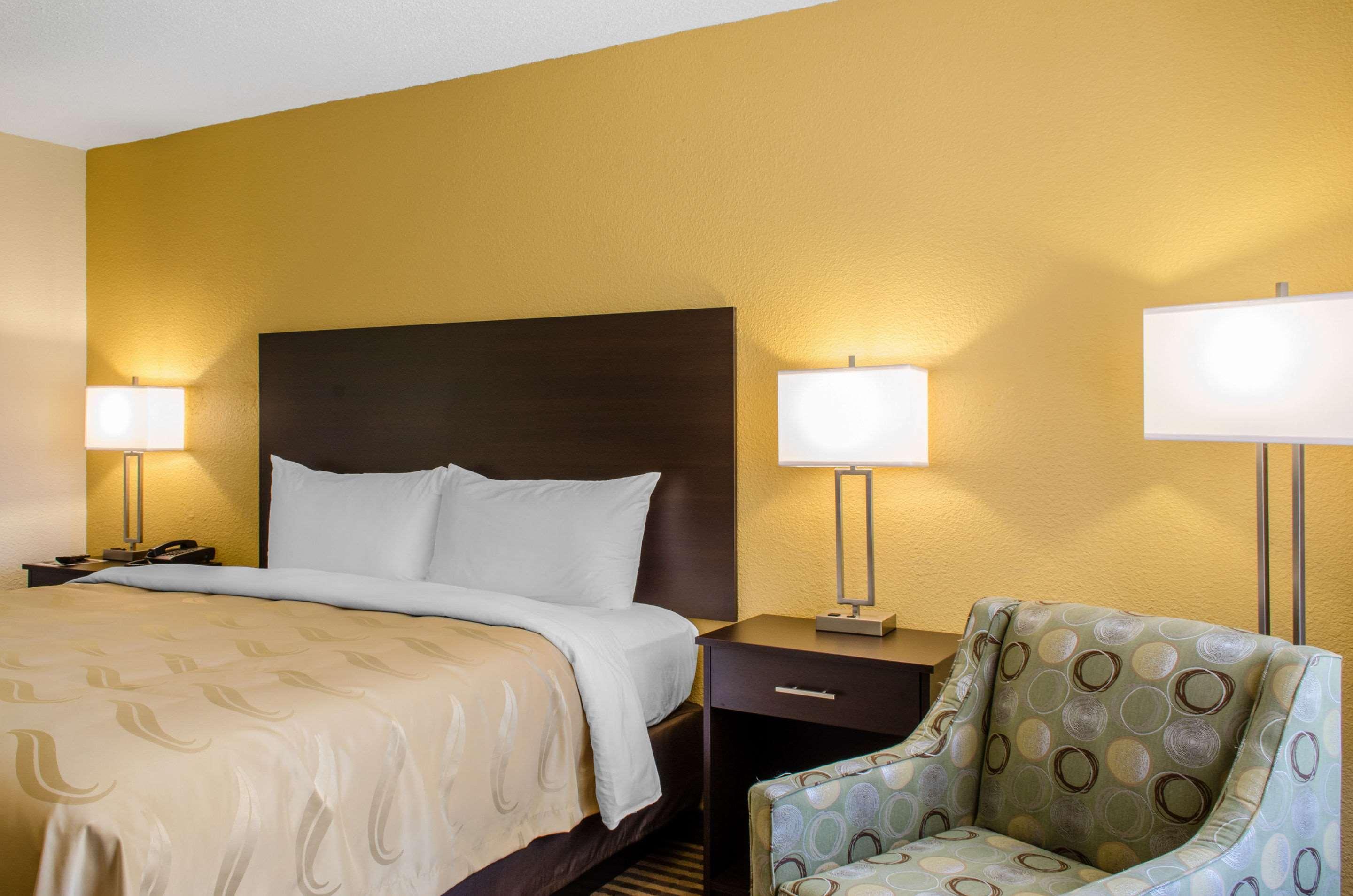 Quality Inn & Suites Laurel Esterno foto