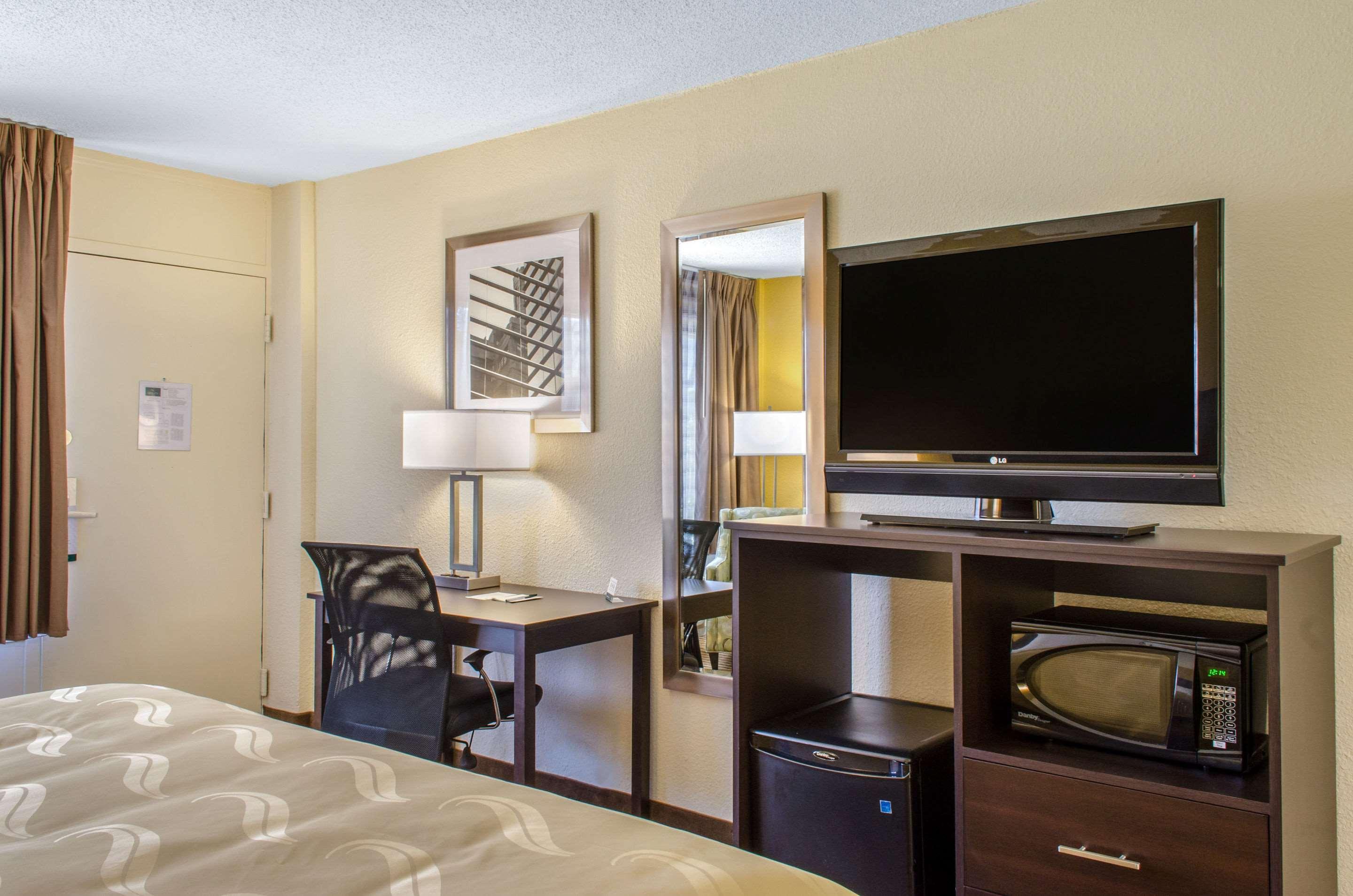 Quality Inn & Suites Laurel Esterno foto