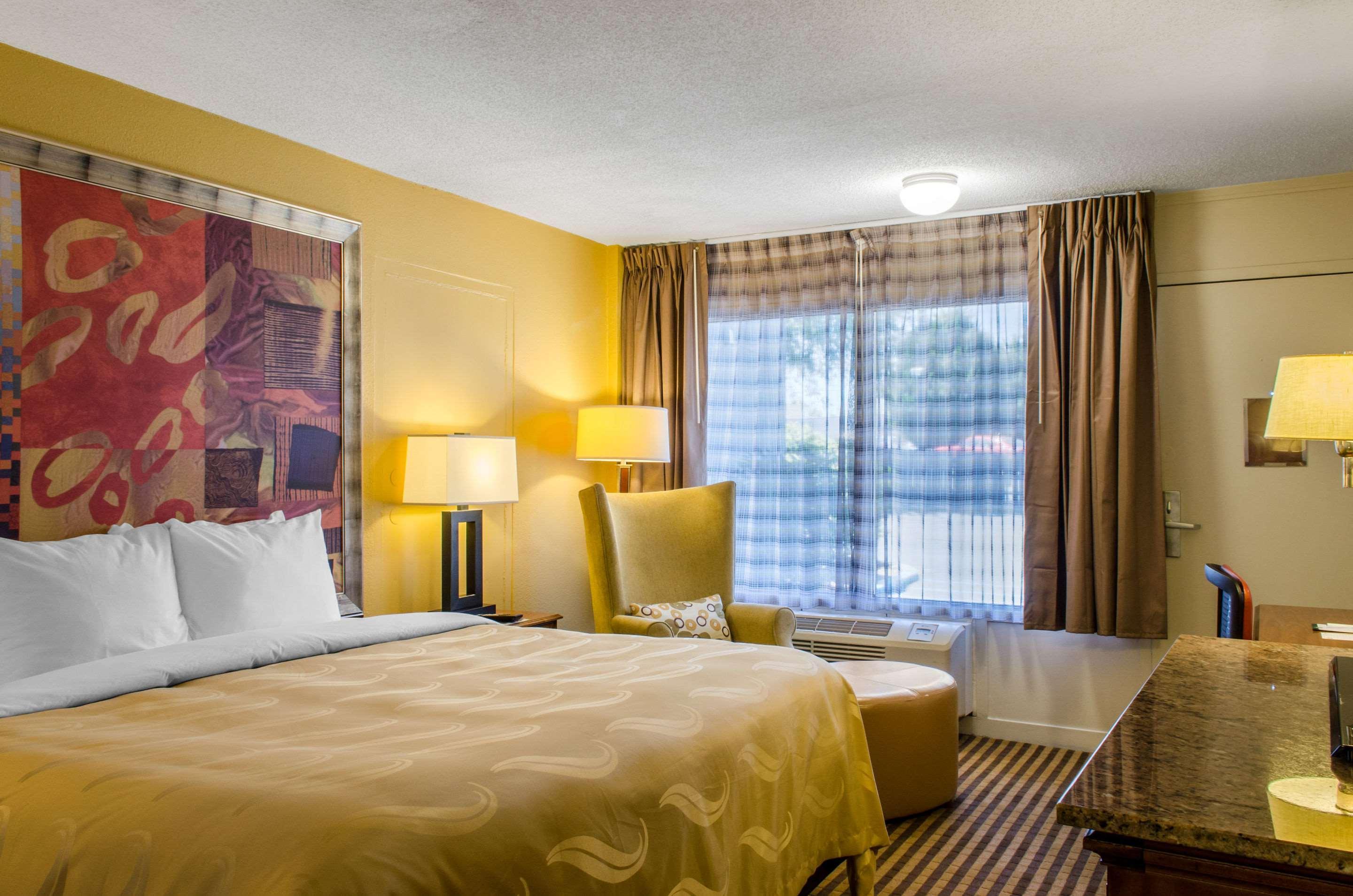 Quality Inn & Suites Laurel Esterno foto