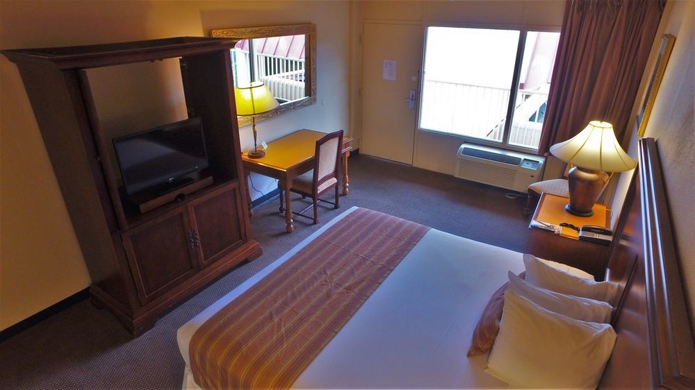 Quality Inn & Suites Laurel Esterno foto
