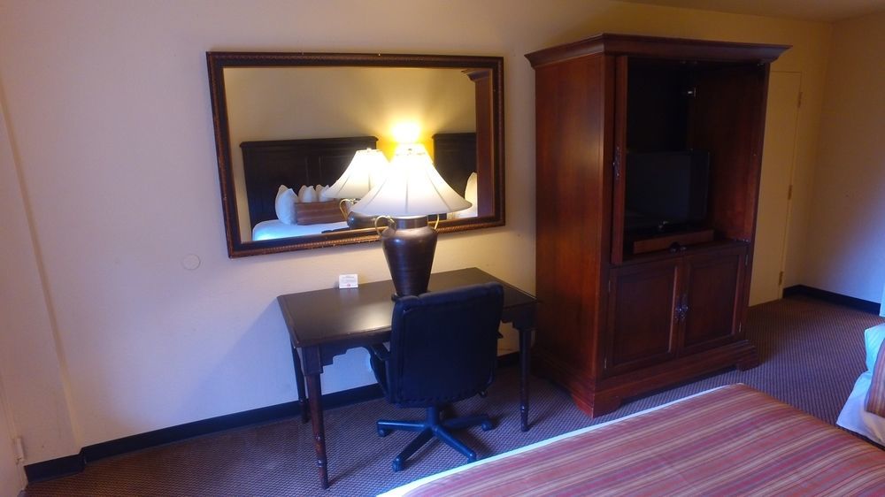 Quality Inn & Suites Laurel Esterno foto