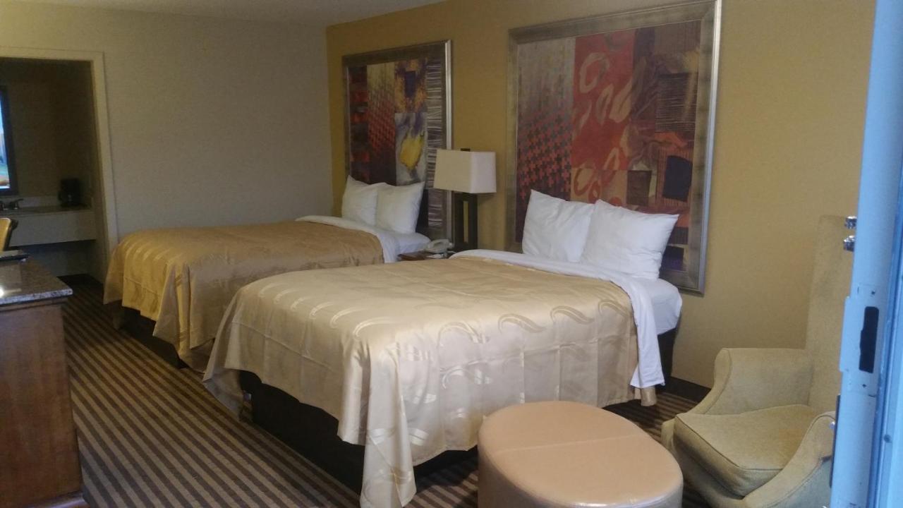 Quality Inn & Suites Laurel Esterno foto